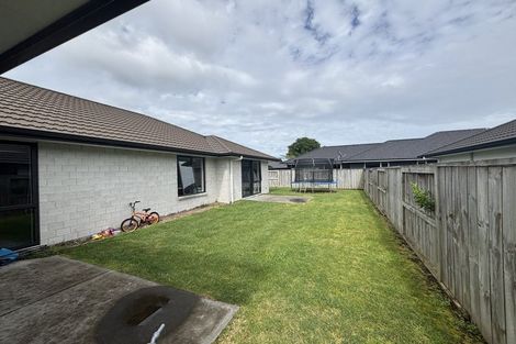 Photo of property in 6 Richards Street, Cambridge, 3434