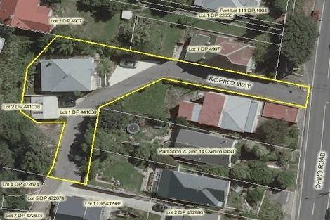 Photo of property in 2 Kopiko Way, Brooklyn, Wellington, 6021