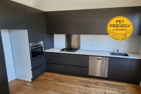 Photo of property in 77 Eliot Street, New Plymouth, 4310