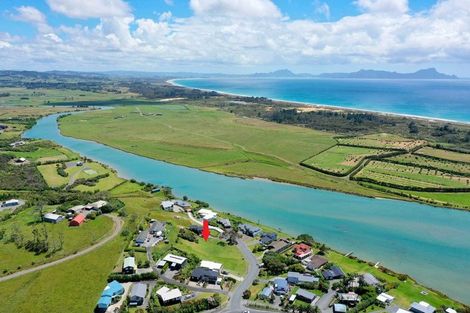 Photo of property in 19 Riverview Place, Waipu, 0582