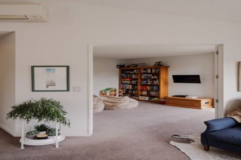 Photo of property in 1 Makomako Road, Wanaka, 9305