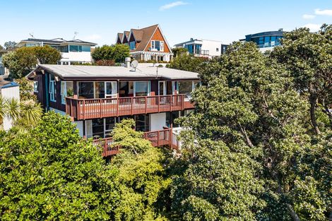 Photo of property in 278 Hurstmere Road, Takapuna, Auckland, 0622