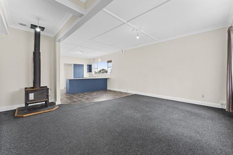 Photo of property in 5 Oxford Street, Patea, 4520