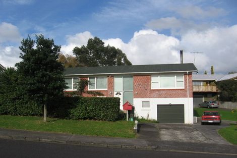Photo of property in 37 Noall Street, Te Atatu Peninsula, Auckland, 0610