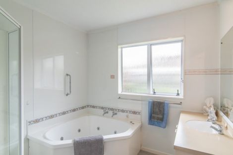 Photo of property in 12b Hurley Road, Paraparaumu Beach, Paraparaumu, 5032