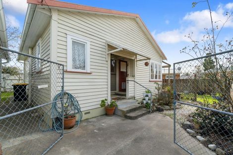 Photo of property in 46 Queen Street, Cambridge, 3434