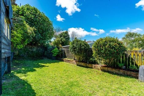 Photo of property in 8 Henry Street, Kilbirnie, Wellington, 6022