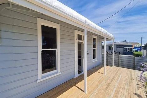 Photo of property in 74 Union Street, Hawera, 4610