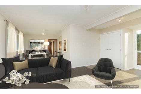 Photo of property in 1 Tawa Place, Waiuku, 2123