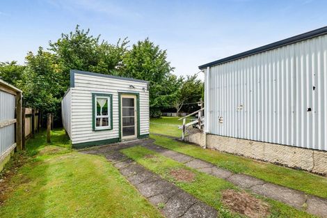 Photo of property in 33 Standish Street, Inglewood, 4330