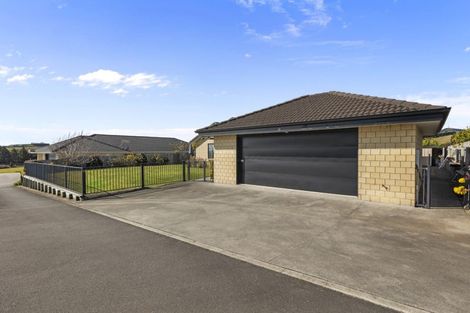 Photo of property in 10 Matariki View, Welcome Bay, Tauranga, 3112