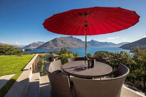 Photo of property in 29 Vancouver Drive, Queenstown, 9300