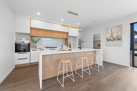 Photo of property in 6 Hoete Way, Tuakau, 2121