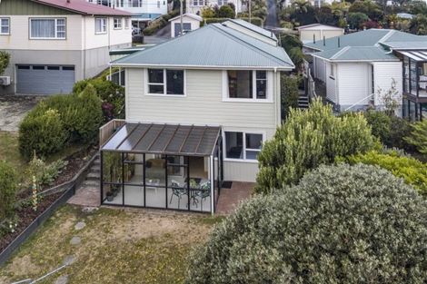 Photo of property in 75 Burgess Road, Johnsonville, Wellington, 6037