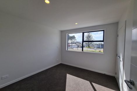 Photo of property in 8a Percy Road, Papamoa Beach, Papamoa, 3118