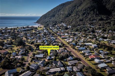 Photo of property in 63 Beaumont Green, Pauanui, Hikuai, 3579