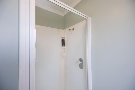 Photo of property in 11 Mcilwaine Place, Marton, 4710