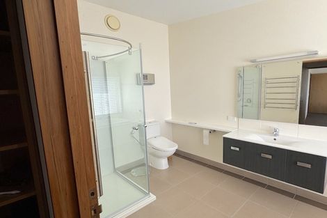 Photo of property in 2 Clearview Lane, Mount Pleasant, Christchurch, 8081
