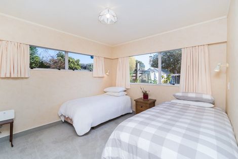 Photo of property in 54 Pencarrow Street, Highbury, Palmerston North, 4412