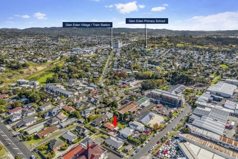 Photo of property in 8 Westward Ho, Glen Eden, Auckland, 0602