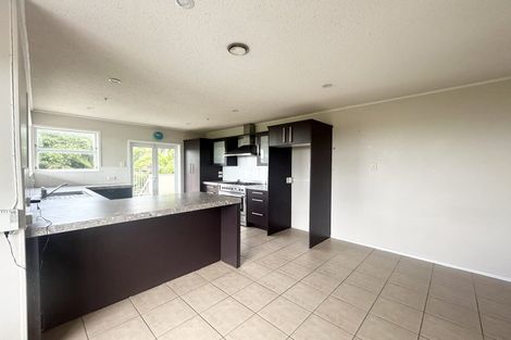 Photo of property in 1/48 Hogans Road, Glenfield, Auckland, 0629