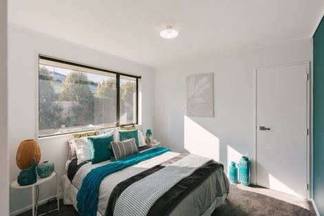 Photo of property in 9 Aspen Way, Kelvin Grove, Palmerston North, 4414