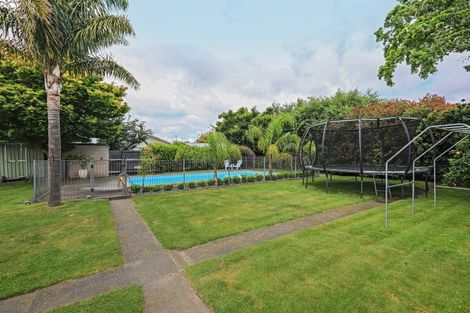 Photo of property in 27 Hammond Road, Taradale, Napier, 4112