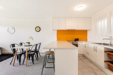 Photo of property in 3/14a Albert Road, Devonport, Auckland, 0624
