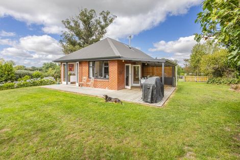 Photo of property in 36 Tamumu Road, Waipawa, 4210