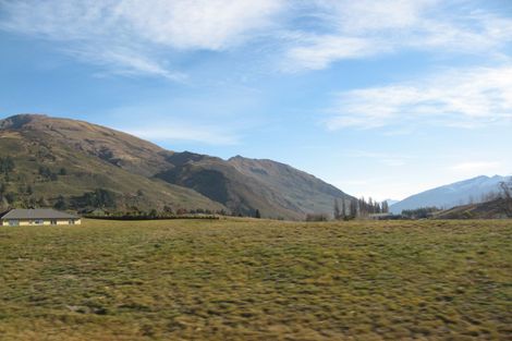 Photo of property in 7 Hollyhock Lane, Wanaka, 9305