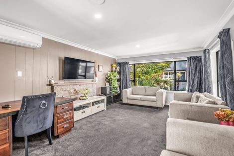 Photo of property in 409 Main Road North, Redwood, Christchurch, 8051