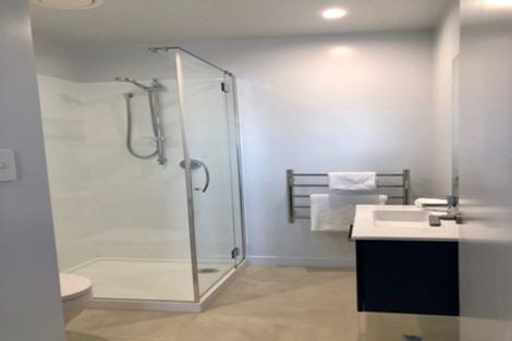 Photo of property in Frank Sargeson Apts, 105/80 Anzac Street, Takapuna, Auckland, 0622