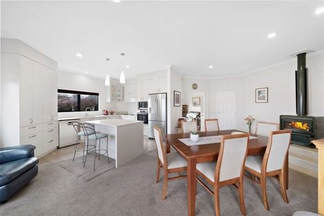 Photo of property in 113 Meadowstone Drive, Wanaka, 9305