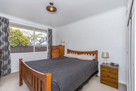 Photo of property in 5a Frome Place, St Albans, Christchurch, 8052