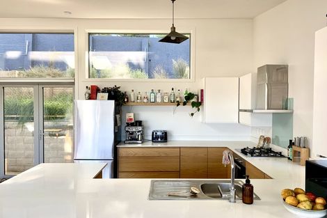 Photo of property in 27u2 Whaui Street, Vogeltown, Wellington, 6021