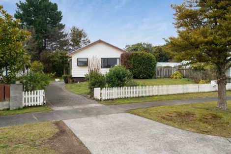 Photo of property in 73 Arthur Crescent, Hilltop, Taupo, 3330