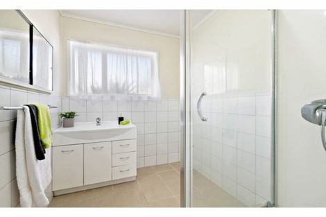 Photo of property in 1/105 Florence Avenue, Orewa, 0931