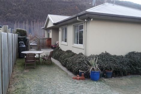 Photo of property in 86 Devon Street, Arrowtown, 9302