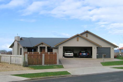 Photo of property in 19 Portobello Way, Huntington, Hamilton, 3210