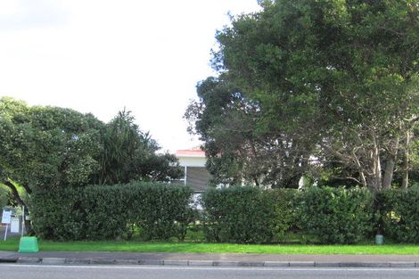 Photo of property in 2/145 Bucklands Beach Road, Bucklands Beach, Auckland, 2012