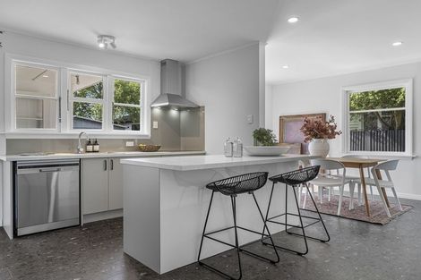 Photo of property in 99 Pages Road, Wainoni, Christchurch, 8061