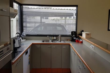 Photo of property in 200a Springfield Road, St Albans, Christchurch, 8014