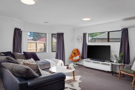 Photo of property in 16 Norrie Street, Te Puke, 3119