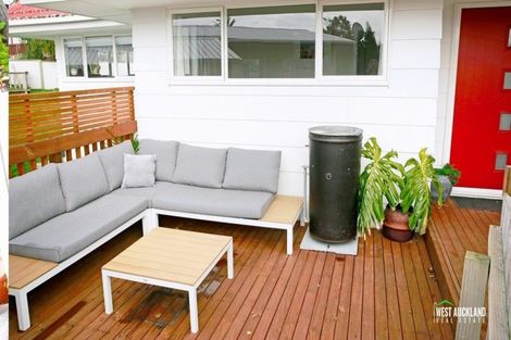 Photo of property in 40 Hindmarsh Street, Henderson, Auckland, 0612