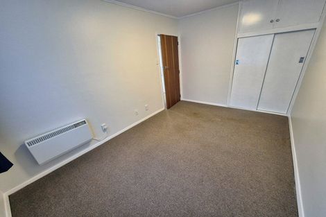 Photo of property in 2/97 Cockayne Road, Khandallah, Wellington, 6035