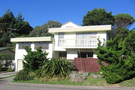 Photo of property in 21 Chisbury Street, Churton Park, Wellington, 6037