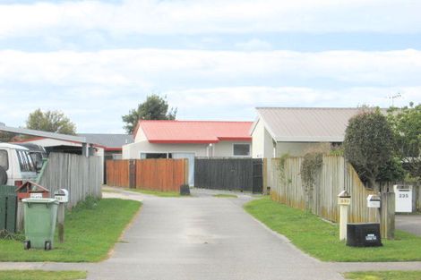 Photo of property in 237 Gravatt Road, Papamoa Beach, Papamoa, 3118