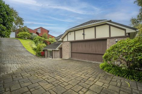Photo of property in 6 Burbank Crescent, Churton Park, Wellington, 6037