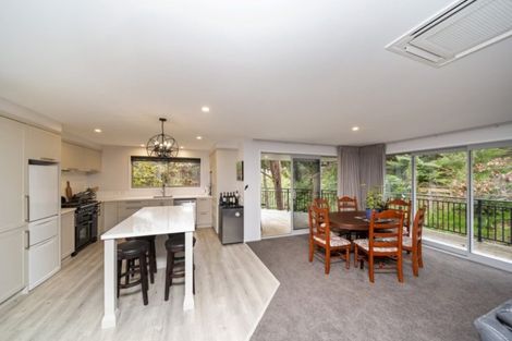 Photo of property in 198 Seaview Road, Westown, New Plymouth, 4310