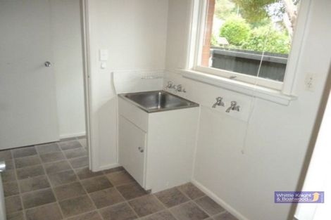 Photo of property in 17 Brookby Crescent, Avonhead, Christchurch, 8042